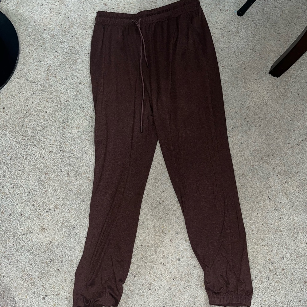 Women’s brown light sweats